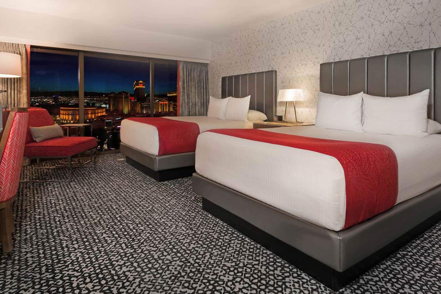 Flamingo Las Vegas Casino Tour & Hotel Review - Renovated Flamingo Room  Walkthrough & What to Expect 