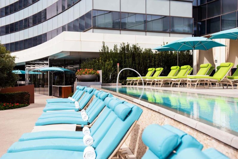 vdara hotel at aria city center las vegas pool lounge