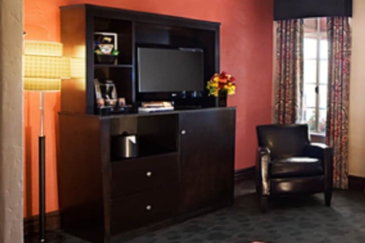 Living area in a Golden Gate Hotel & Casino room