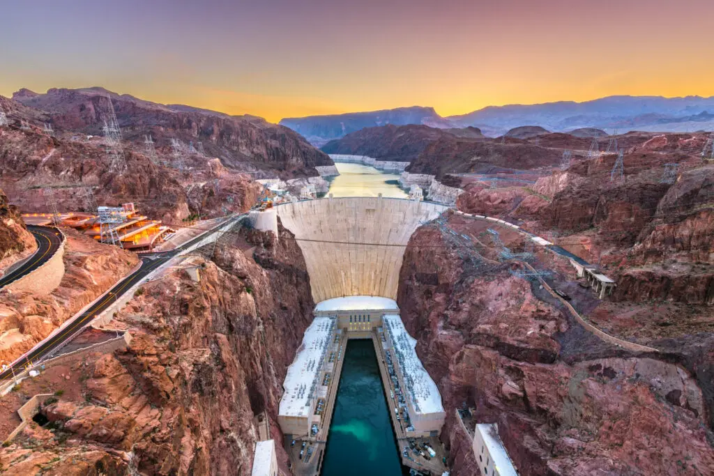 Hoover Dam overview