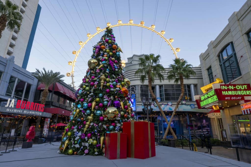10 Ways to Have the Perfect Christmas in Las Vegas 2022